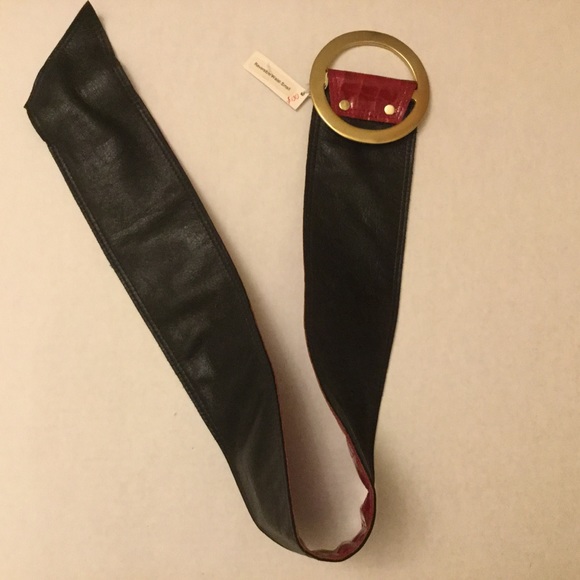 Kristin Kahle Belt - Picture 2 of 2